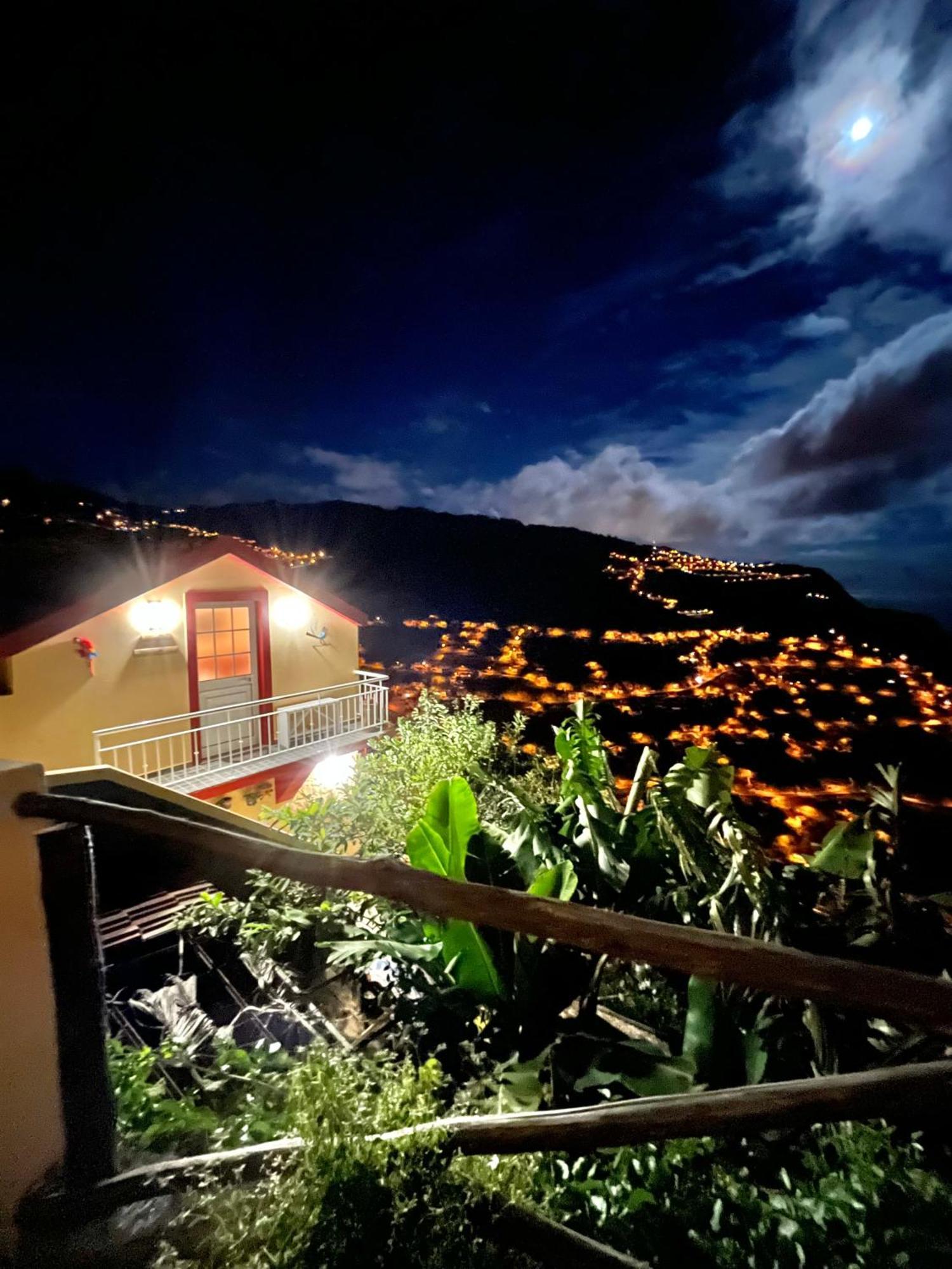 リベイラ・ブラーヴァ Tropical Houseヴィラ エクステリア 写真